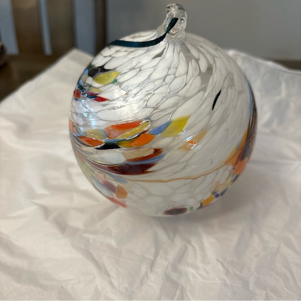 MOUTH BLOWN GLASS  WHITE MULTICOLOR HANGING CHRISTMAS ORNAMENT